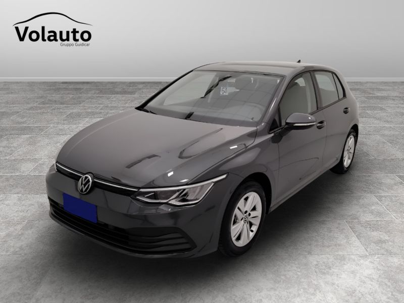 GuidiCar - VOLKSWAGEN Golf 2023 Golf 1.0 etsi evo Life 110cv dsg Usato