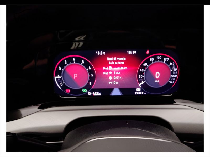 GuidiCar - VOLKSWAGEN Golf 2023 Golf 1.0 etsi evo Life 110cv dsg Usato
