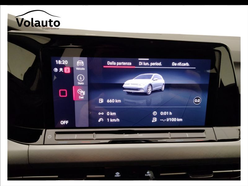 GuidiCar - VOLKSWAGEN Golf 2023 Golf 1.0 etsi evo Life 110cv dsg Usato