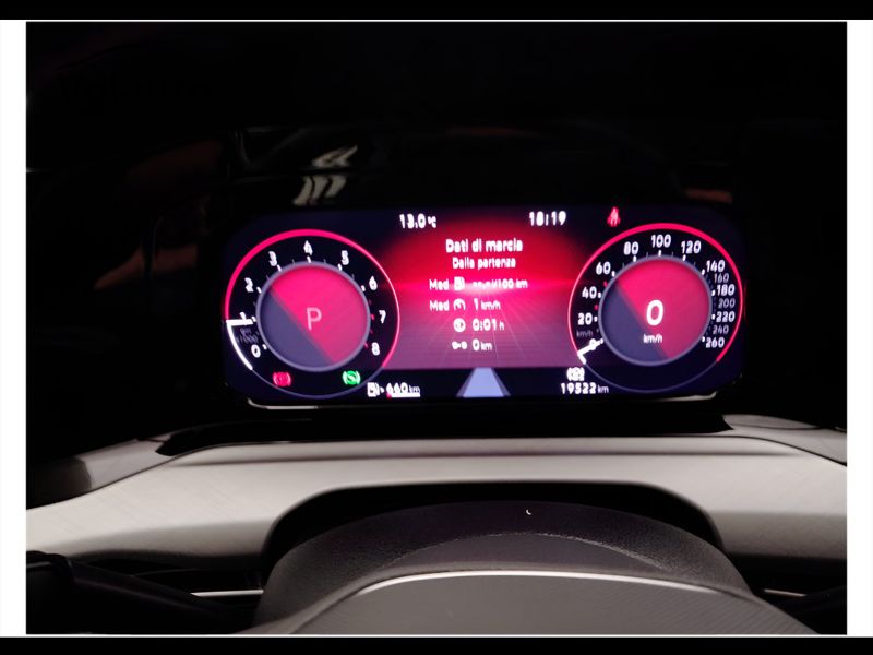 GuidiCar - VOLKSWAGEN Golf 2023 Golf 1.0 etsi evo Life 110cv dsg Usato