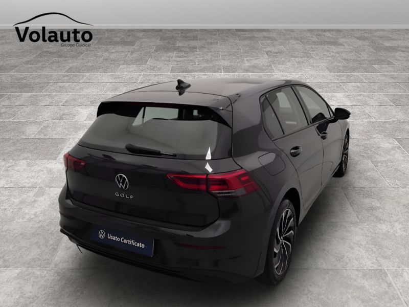 GuidiCar - VOLKSWAGEN Golf 2020 Golf 1.0 tsi evo Life 110cv Usato