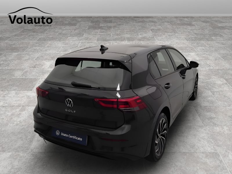 GuidiCar - VOLKSWAGEN Golf 2020 Golf 1.0 tsi evo Life 110cv Usato