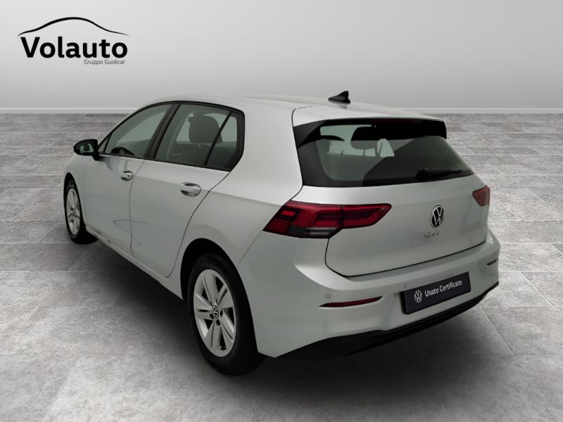 GuidiCar - VOLKSWAGEN Golf 2022 Golf 1.0 tsi evo Life 110cv Usato