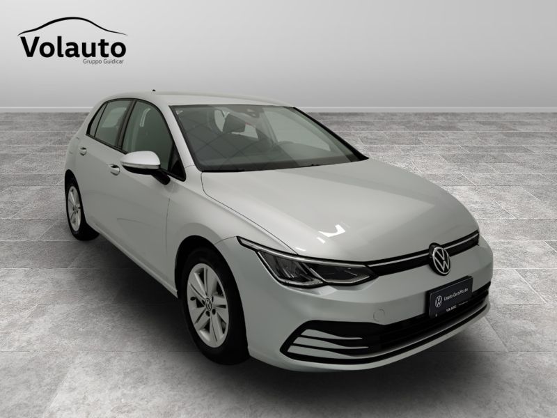 GuidiCar - VOLKSWAGEN Golf 2022 Golf 1.0 tsi evo Life 110cv Usato