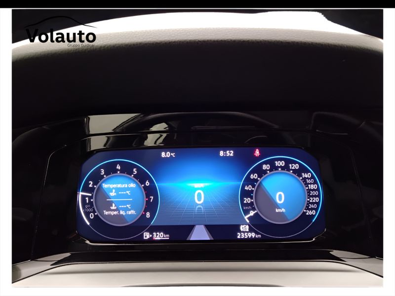 GuidiCar - VOLKSWAGEN Golf 2022 Golf 1.0 tsi evo Life 110cv Usato