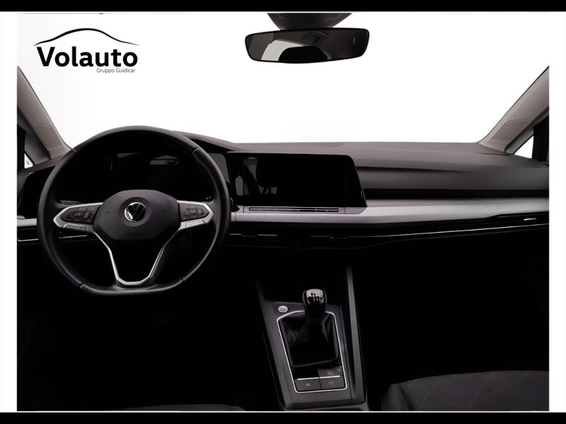 GuidiCar - VOLKSWAGEN Golf 2022 Golf 1.0 tsi evo Life 110cv Usato