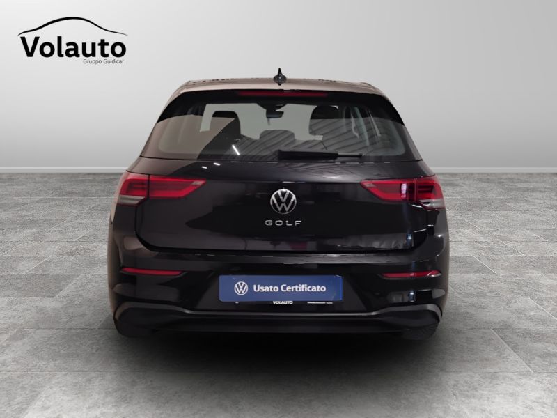 GuidiCar - VOLKSWAGEN Golf 2022 Golf 1.0 tsi evo Life 110cv Usato
