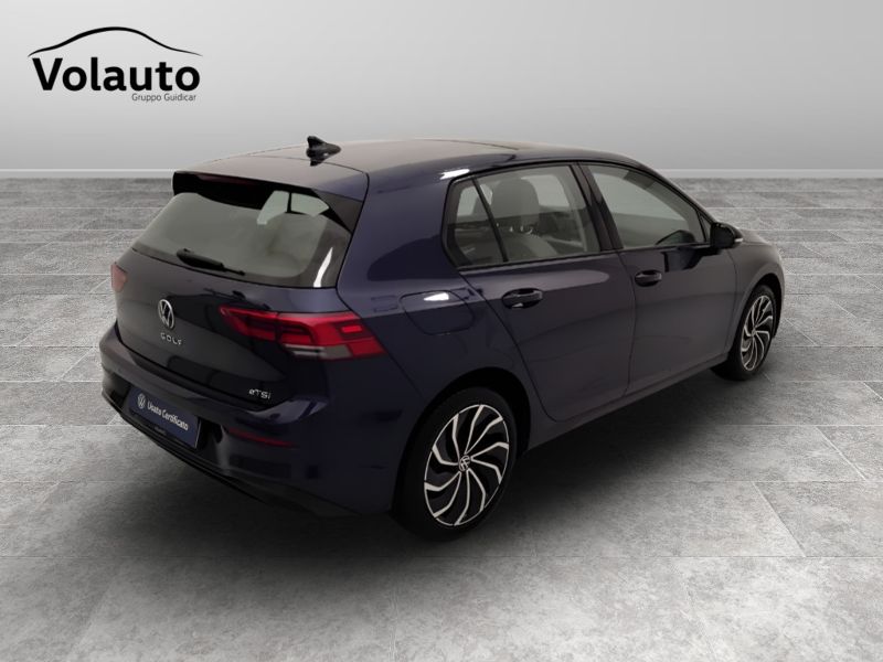 GuidiCar - VOLKSWAGEN Golf 2021 Golf 1.5 etsi evo act Life 130cv dsg Usato