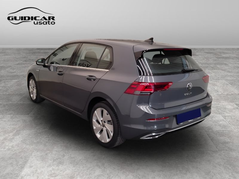 GuidiCar - VOLKSWAGEN Golf 2024 Golf 1.5 etsi evo act Style 130cv dsg Aziendale