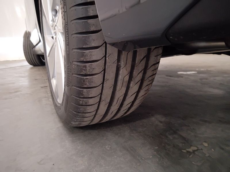 GuidiCar - VOLKSWAGEN Golf 2024 Golf 1.5 etsi evo act Style 130cv dsg Aziendale