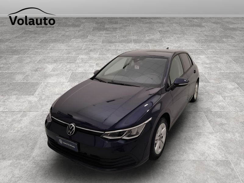 GuidiCar - VOLKSWAGEN Golf 2022 Golf 1.5 tgi Life 130cv Usato