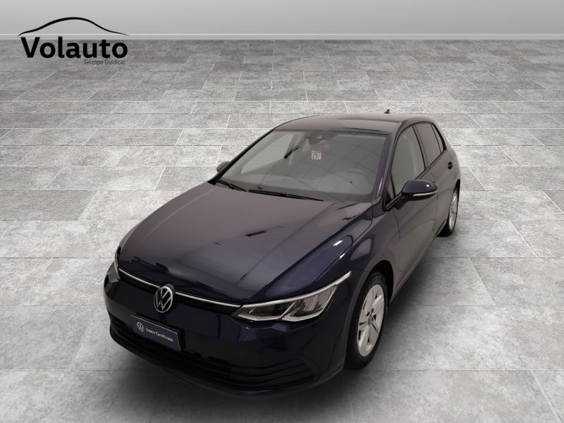 GuidiCar - VOLKSWAGEN Golf 2022 Golf 1.5 tgi Life 130cv Usato