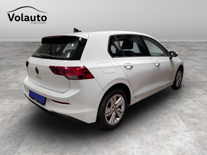 GuidiCar - VOLKSWAGEN Golf 2022 Golf 1.5 tgi Style 130cv dsg Usato