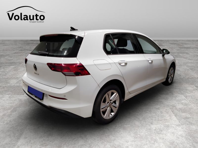GuidiCar - VOLKSWAGEN Golf 2022 Golf 1.5 tgi Style 130cv dsg Usato