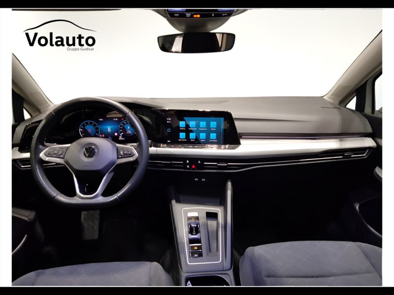 GuidiCar - VOLKSWAGEN Golf 2022 Golf 1.5 tgi Style 130cv dsg Usato