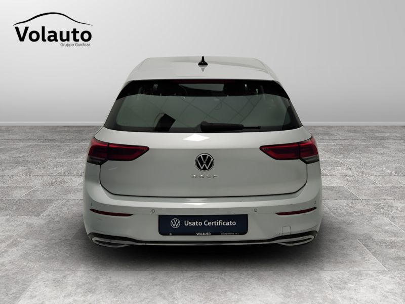 GuidiCar - VOLKSWAGEN Golf 2022 Golf 1.5 tgi Style 130cv Usato
