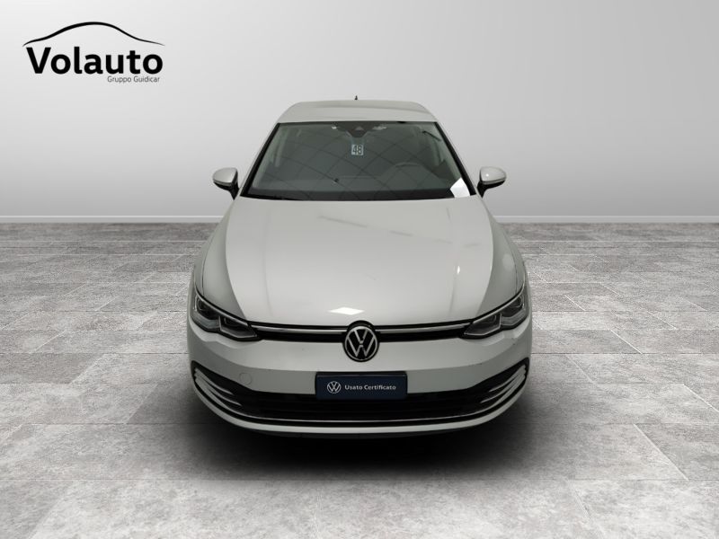 GuidiCar - VOLKSWAGEN Golf 2022 Golf 1.5 tgi Style 130cv Usato