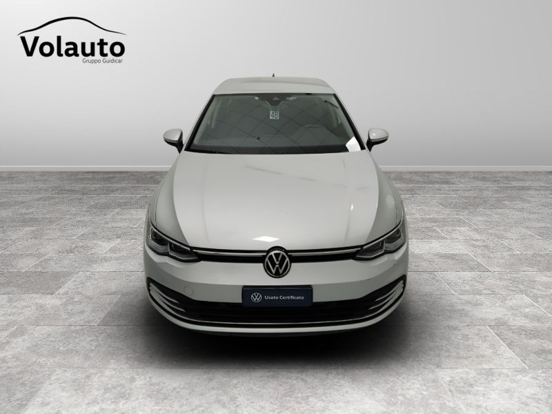 GuidiCar - VOLKSWAGEN Golf 2022 Golf 1.5 tgi Style 130cv Usato