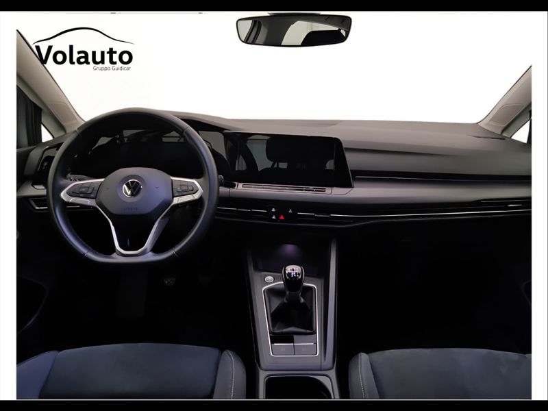 GuidiCar - VOLKSWAGEN Golf 2022 Golf 1.5 tgi Style 130cv Usato