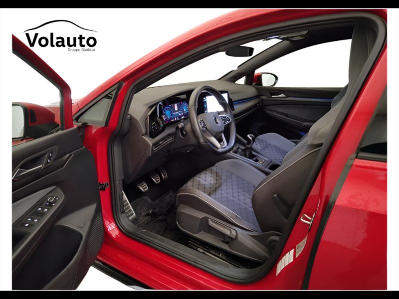 GuidiCar - VOLKSWAGEN Golf 2021 Golf 1.5 tsi evo act R-Line 130cv Usato