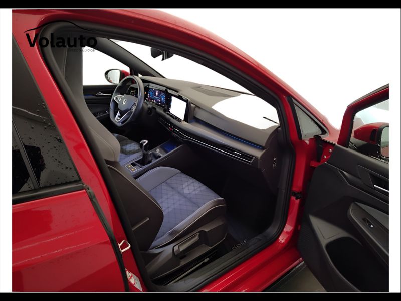 GuidiCar - VOLKSWAGEN Golf 2021 Golf 1.5 tsi evo act R-Line 130cv Usato