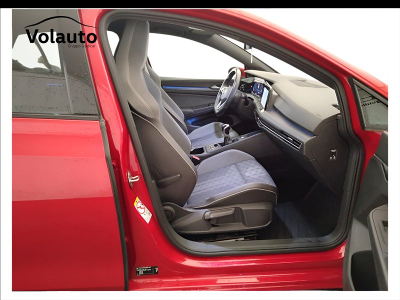 GuidiCar - VOLKSWAGEN Golf 2021 Golf 1.5 tsi evo act R-Line 130cv Usato