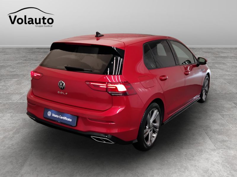 GuidiCar - VOLKSWAGEN Golf 2021 Golf 1.5 tsi evo act R-Line 130cv Usato