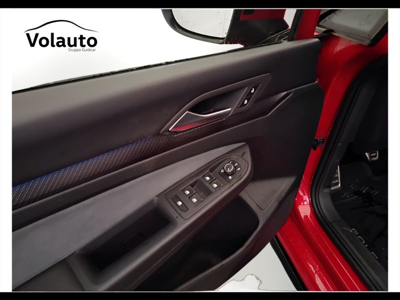 GuidiCar - VOLKSWAGEN Golf 2021 Golf 1.5 tsi evo act R-Line 130cv Usato
