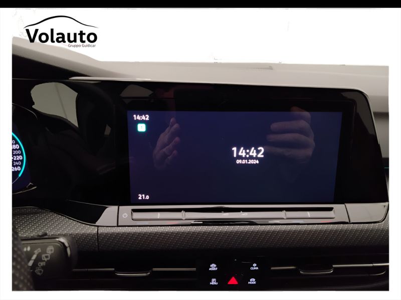 GuidiCar - VOLKSWAGEN Golf 2021 Golf 1.5 tsi evo act R-Line 130cv Usato
