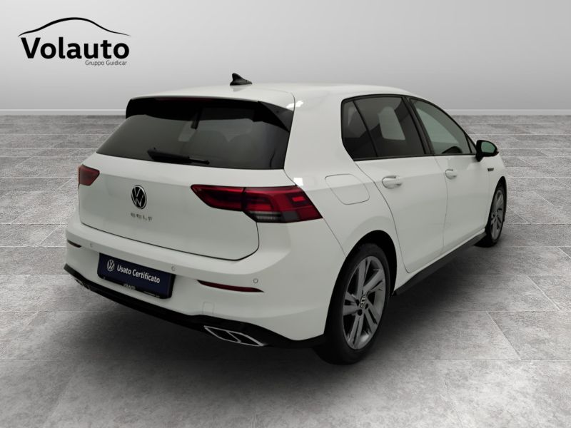 GuidiCar - VOLKSWAGEN Golf 2021 Golf 1.5 tsi evo act R-Line 130cv Usato