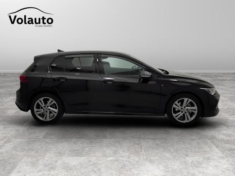 GuidiCar - VOLKSWAGEN Golf 2022 Golf 1.5 tsi evo act R-Line 150cv Usato