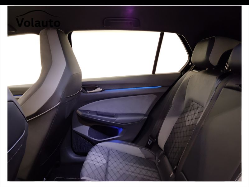 GuidiCar - VOLKSWAGEN Golf 2022 Golf 1.5 tsi evo act R-Line 150cv Usato