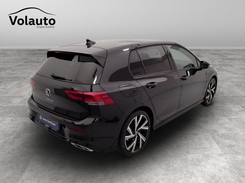 GuidiCar - VOLKSWAGEN Golf 2022 Golf 1.5 tsi evo act R-Line 150cv Usato