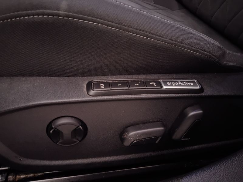 GuidiCar - VOLKSWAGEN Golf 2020 Golf 1.5 tsi evo act Style 130cv Usato
