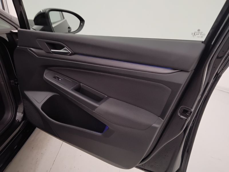 GuidiCar - VOLKSWAGEN Golf 2020 Golf 1.5 tsi evo act Style 130cv Usato