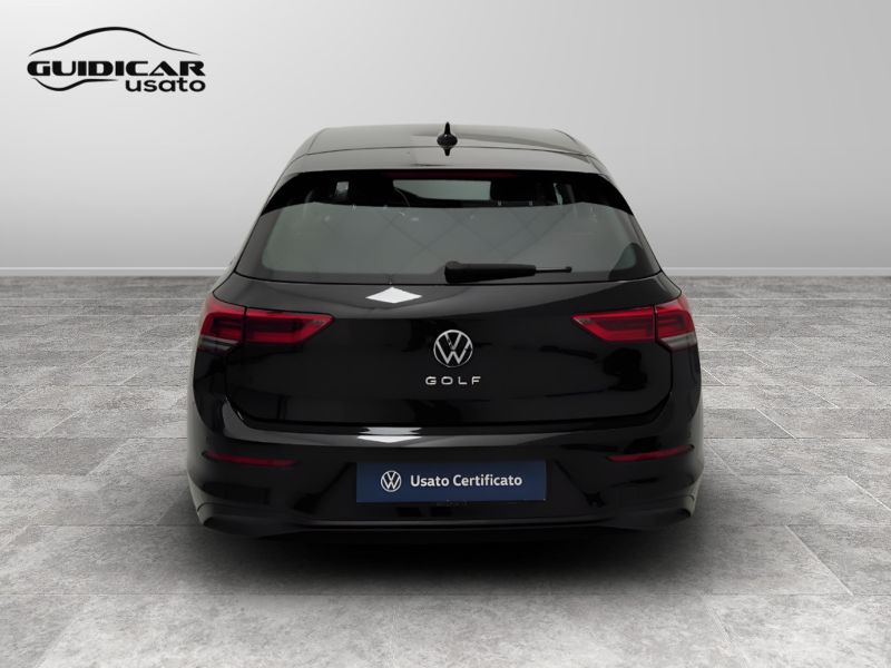 GuidiCar - VOLKSWAGEN Golf 2021 Golf 2.0 tdi scr Life 115cv Usato