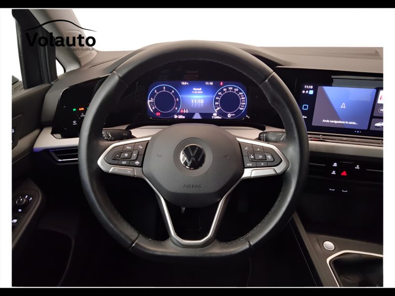 GuidiCar - VOLKSWAGEN Golf 2022 Golf 2.0 tdi scr Life 115cv Usato