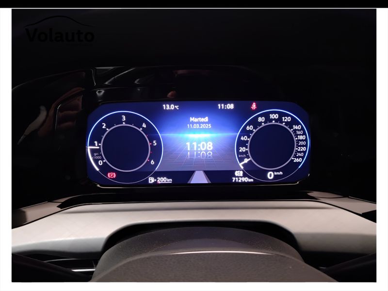 GuidiCar - VOLKSWAGEN Golf 2022 Golf 2.0 tdi scr Life 115cv Usato