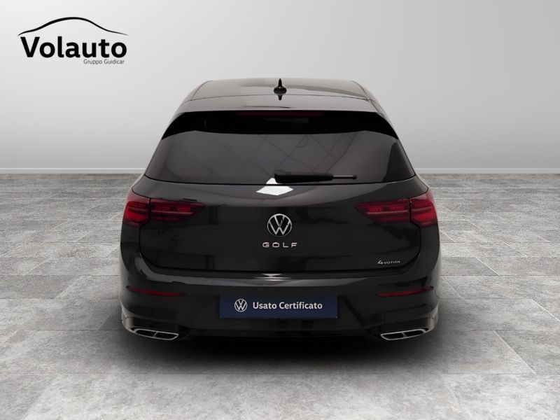 GuidiCar - VOLKSWAGEN Golf 2022 Golf 2.0 tdi scr R-Line 4motion 150cv dsg Usato