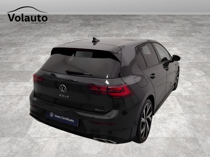 GuidiCar - VOLKSWAGEN Golf 2022 Golf 2.0 tdi scr R-Line 4motion 150cv dsg Usato