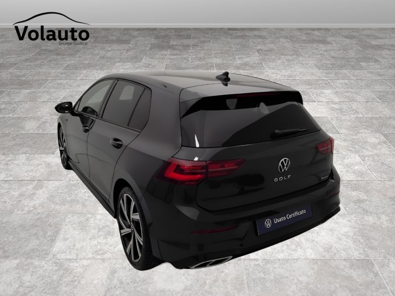 GuidiCar - VOLKSWAGEN Golf 2022 Golf 2.0 tdi scr R-Line 4motion 150cv dsg Usato