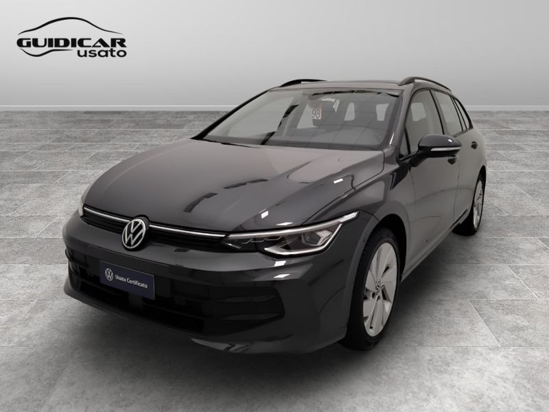 GuidiCar - VOLKSWAGEN Golf 2024 Golf Variant 1.5 etsi Life 115cv dsg Aziendale
