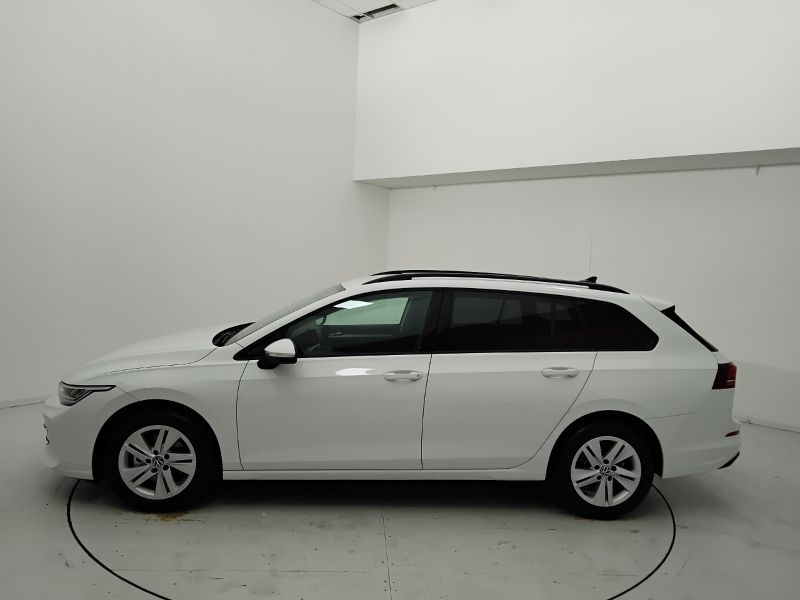 GuidiCar - VOLKSWAGEN Golf 2025 Golf Variant 1.5 tsi Life 115cv Km0