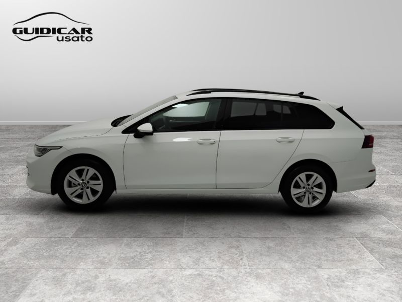 GuidiCar - VOLKSWAGEN Golf 2025 Golf Variant 1.5 tsi Life 115cv Km0