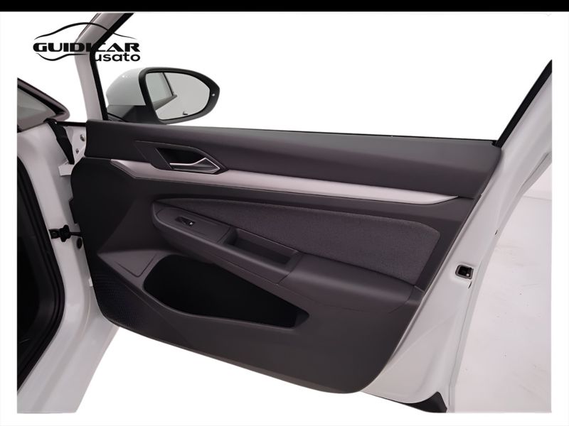 GuidiCar - VOLKSWAGEN Golf 2025 Golf Variant 1.5 tsi Life 115cv Km0