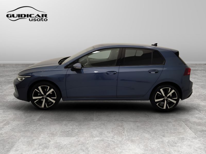 GuidiCar - VOLKSWAGEN Golf 2024 Golf 1.5 etsi Edition Plus 115cv dsg Aziendale