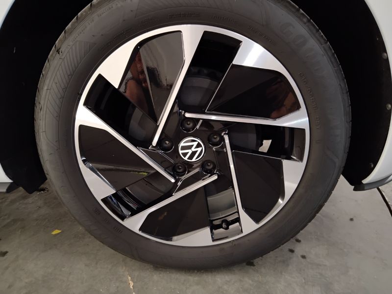 GuidiCar - VOLKSWAGEN ID.3 2024 ID.3 58 kWh Pro Performance Usato