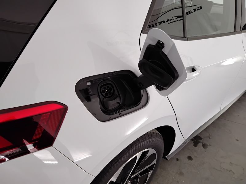 GuidiCar - VOLKSWAGEN ID.3 2024 ID.3 58 kWh Pro Performance Usato