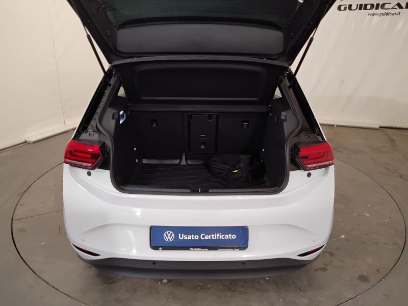 GuidiCar - VOLKSWAGEN ID.3 2024 ID.3 58 kWh Pro Performance Usato