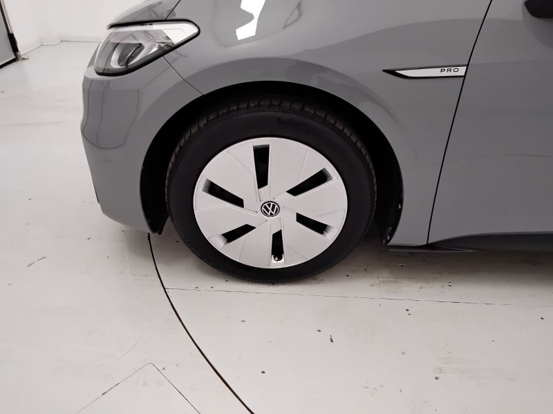 GuidiCar - VOLKSWAGEN ID.3 2021 ID.3 Life Usato